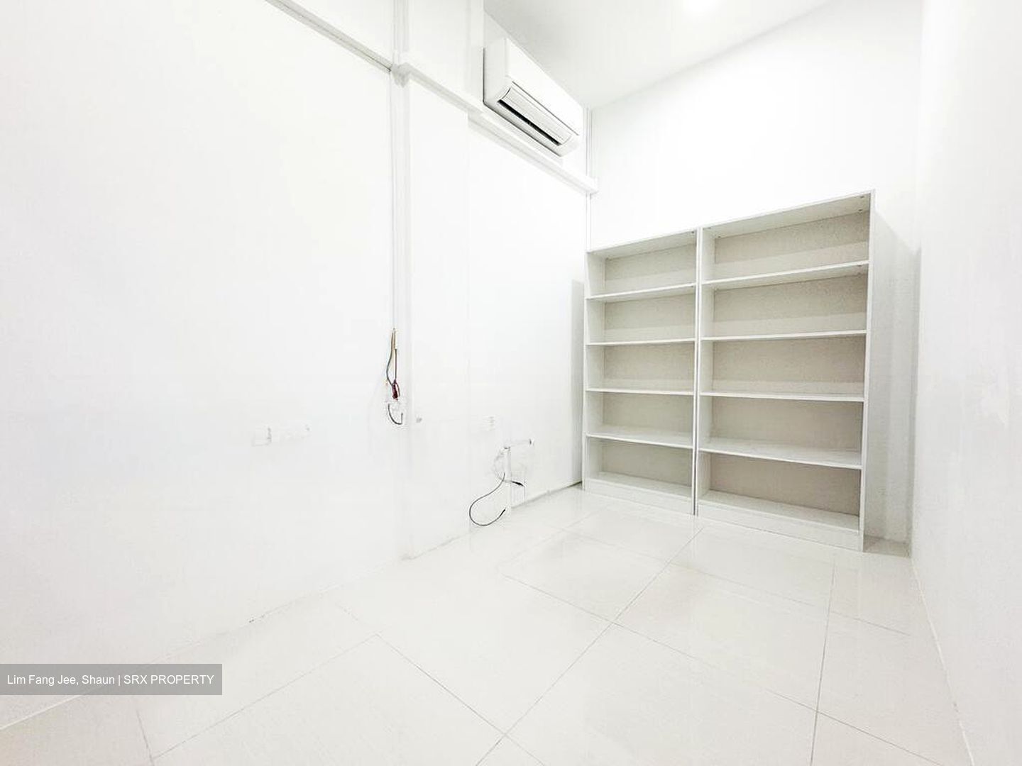 Fuyuen Court (D14), Office #521840891